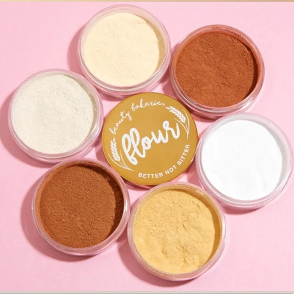 🌿BEAUTY BAKERIE OAT (TRANSLUCENT) FLOUR SETTING POWDER